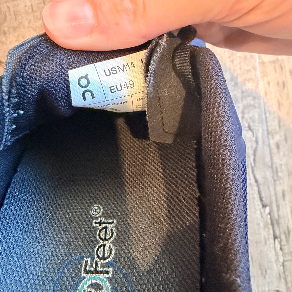 On Cloud Cloudtec Running Shoe, Midnight Blue, Me… - image 5